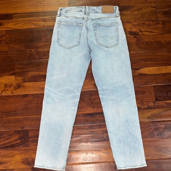American Eagle Outfitters Light Wash Men's Straight Jeans - Picture 4 of 4